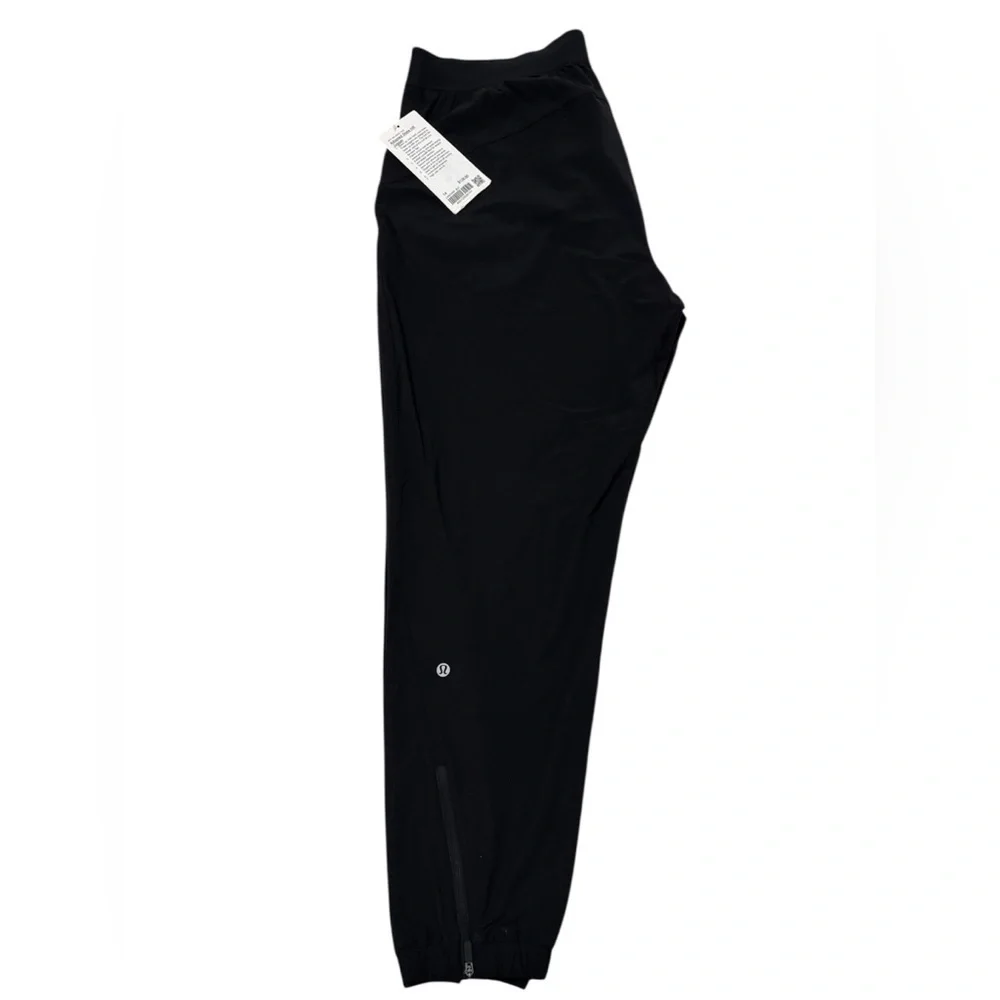 Lululemon Adapted State Jogger in Black